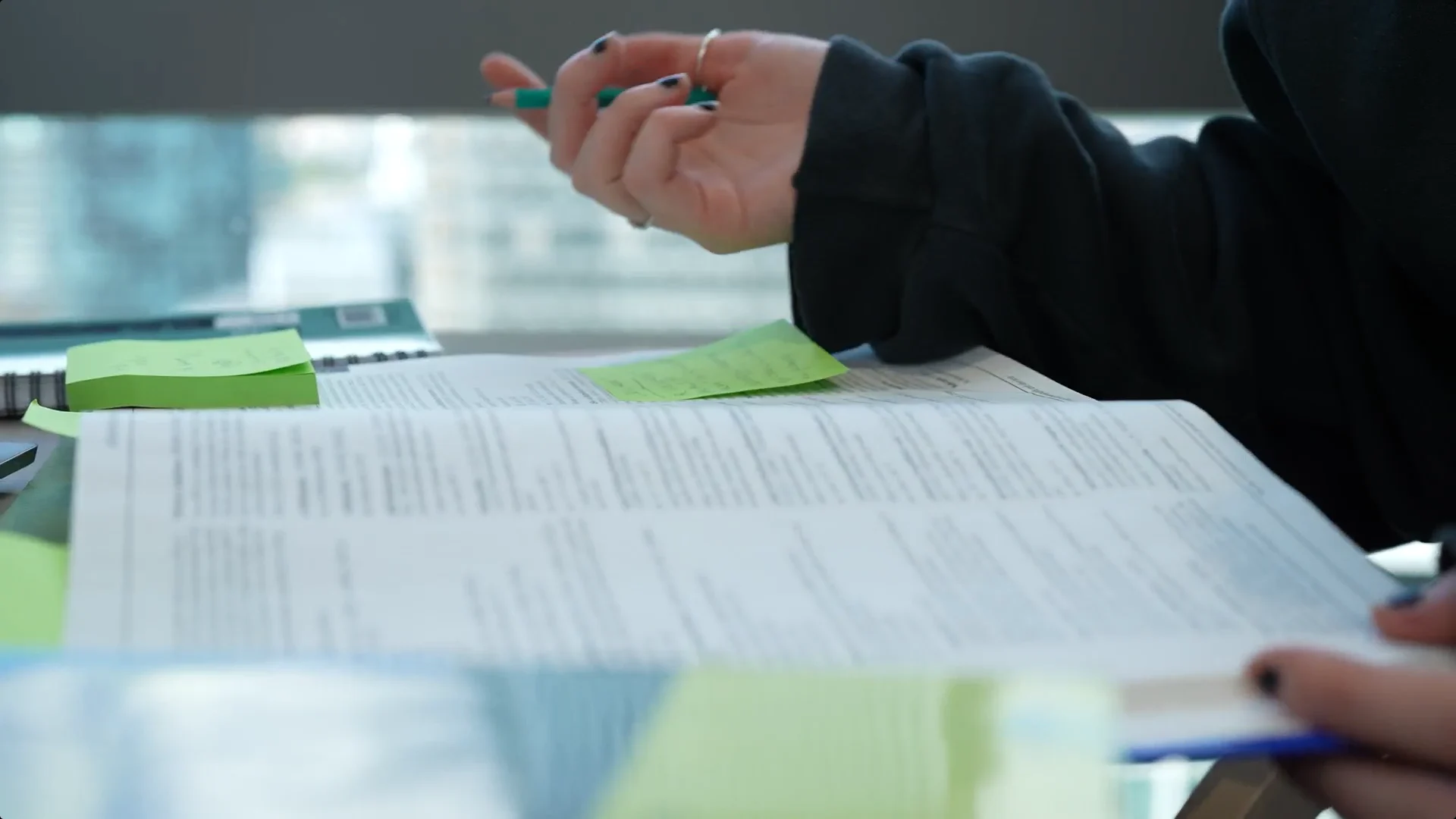 Key differences between cold, flu, hay fever & seasonal allergies